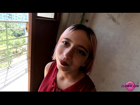 ❤️ Sha'awar ɗalibi yana tsotsar Baƙo a Waje - Cum A Fuskarsa ❌ Batsa ❌
